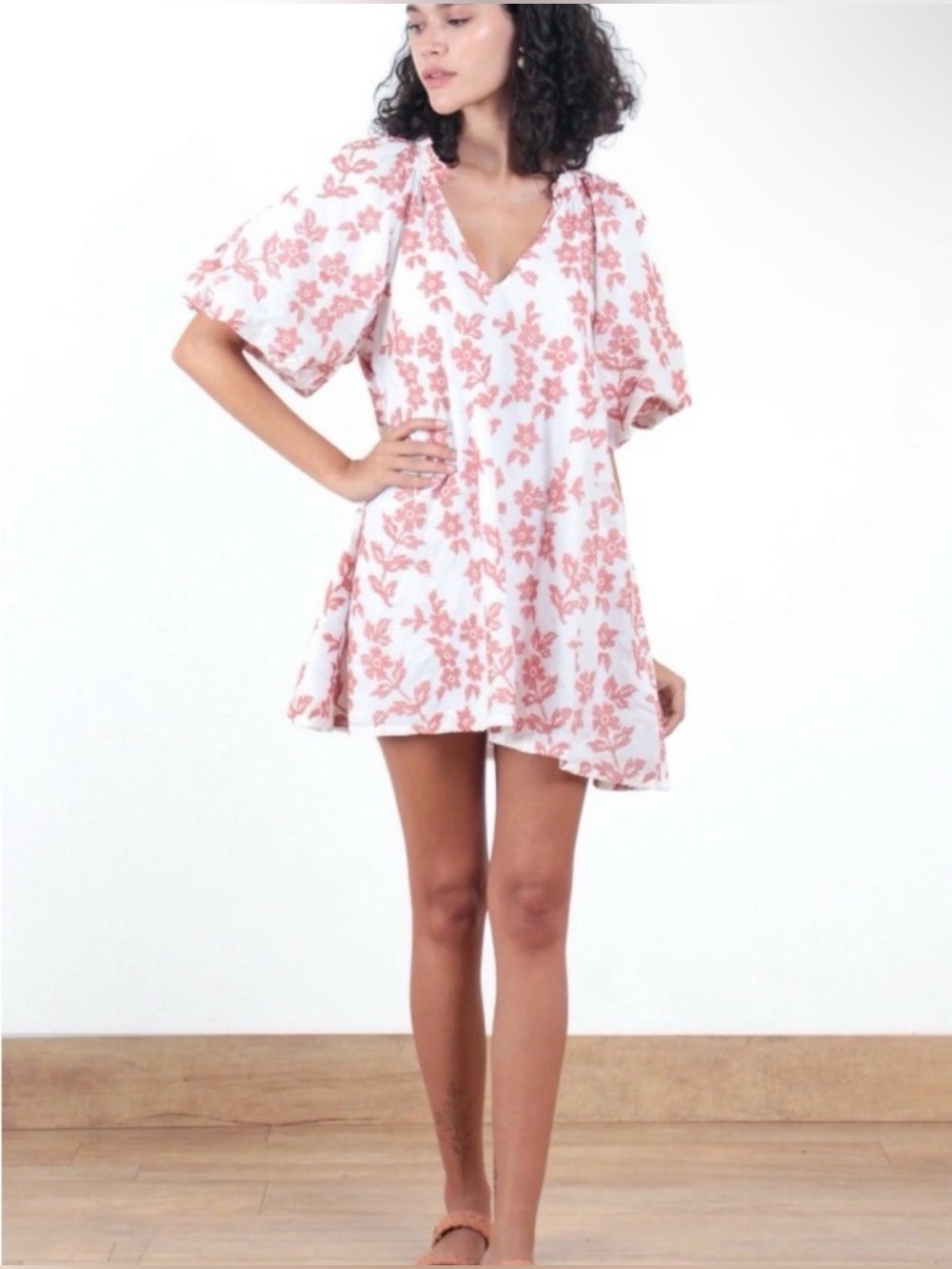 Ollari New York “Izzy” White and Pink Floral V-Neck Mini Dress